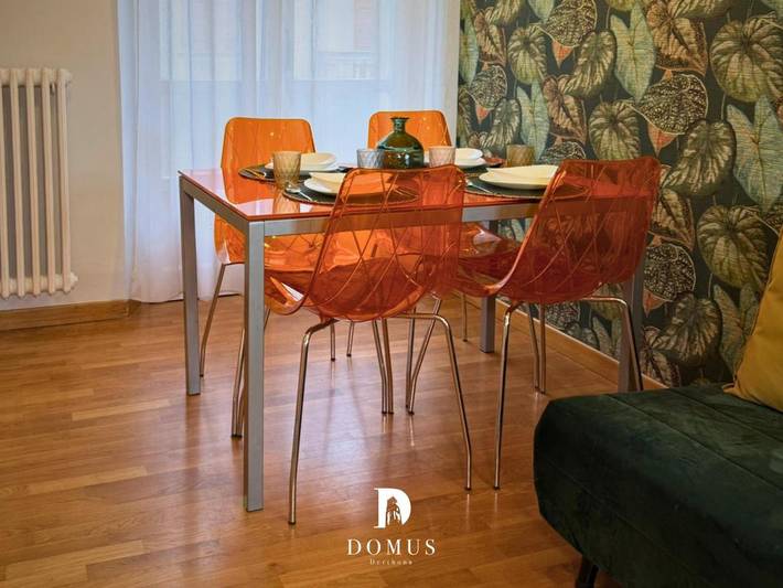 Appartamento per 5 persone, con Balcone e Terrazza a Tortona