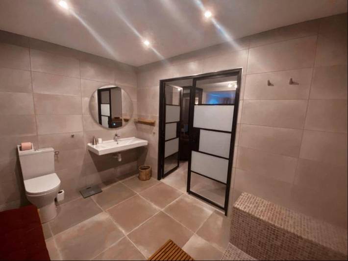 Location de vacances pour 2 personnes, avec piscine ainsi que jardin et vue à Panazol - 3