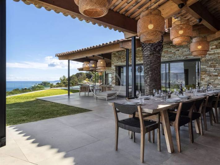 Villa pour 14 personnes, avec jardin et piscine à Bormes-les-Mimosas - 3