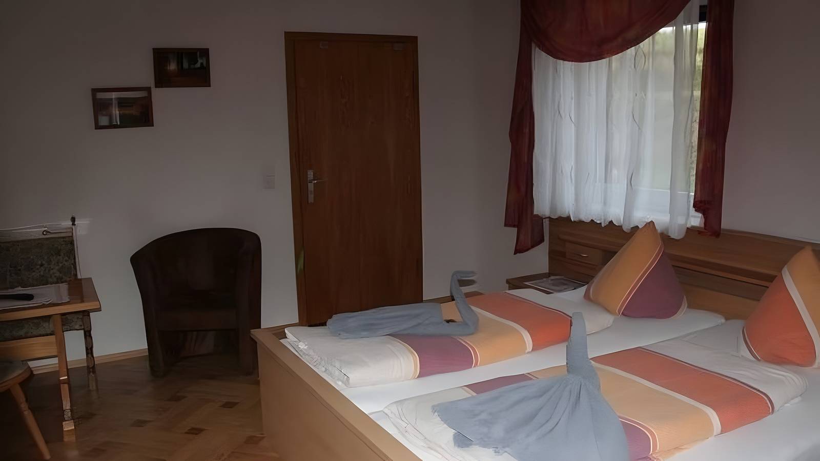 Ganze Wohnung, Ferienwohnung für 2 Personen (25 m²)  in Cranzahl, Sehmatal