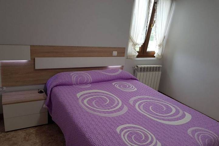 Entire apartment, Beachfront apartment with pool 200m and paddle tennis court in Mogro, Miengo