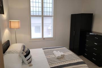 Apartment for 4 People in Huddersfield, West Yorkshire, Photo 1