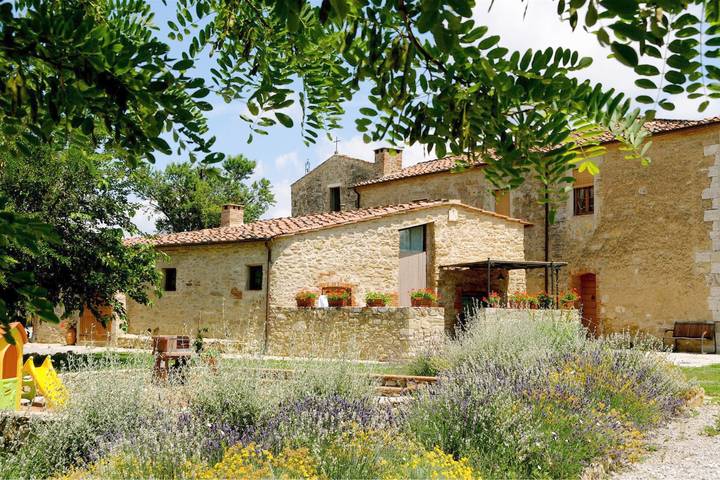 Villa für 4 Personen, mit Garten und Terrasse in der Toskana - 3