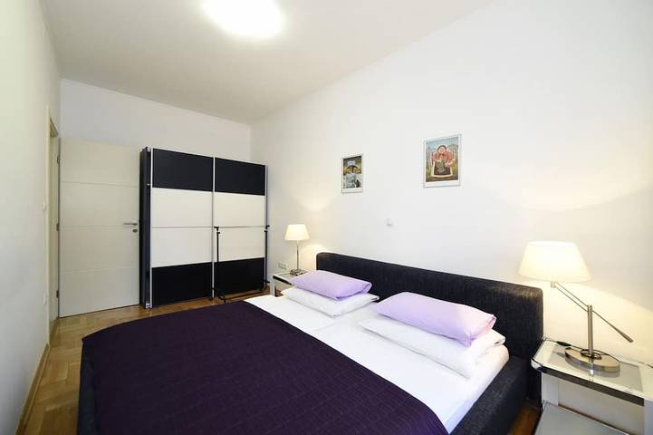 Ganze Wohnung, Gemütliche Wohnung mit zwei Schlafzimmern in lebhafter Nachbarschaft in Zagreb, Zagreb und Umgebung