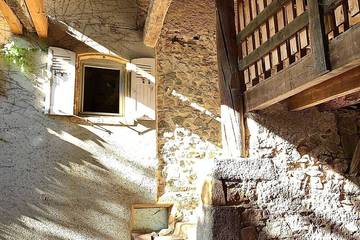 Location de vacances pour 4 personnes, avec jardin et terrasse à Saint-Romain-de-Popey