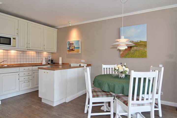 Ganze Ferienwohnung, Corinna, Whg. 5 in Wenningstedt, Sylt
