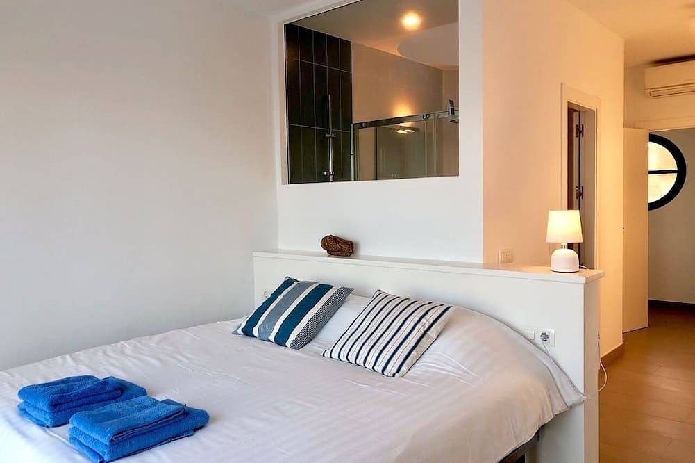 Villa 50 meters from the beach, Air conditioning, Wifi, Private swimming pool, outdoor kitchen, Bbq in Playa de Puerto Rey (Vera), Vera