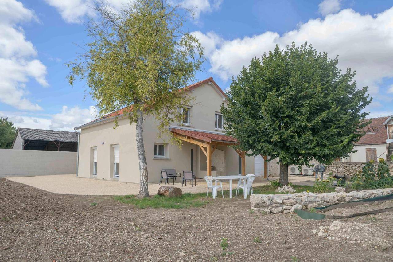 Appartement entier, Duplex Apartment in Saulcet, Allier