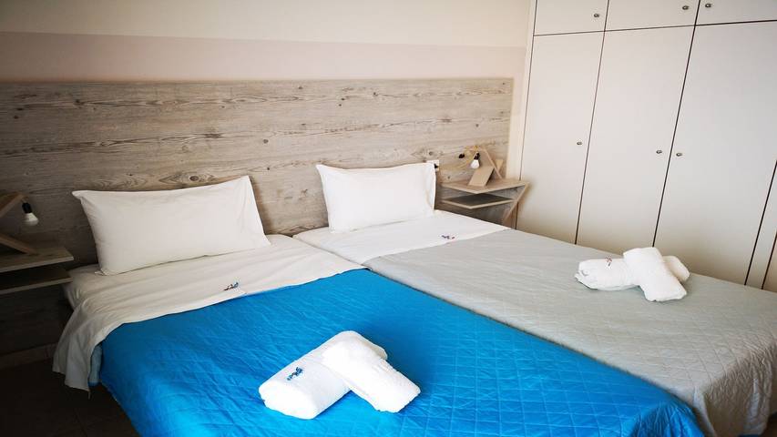 Studio entier, Studio pour 2 personnes avec terrasse in Région d'Iraklio-Héraklion