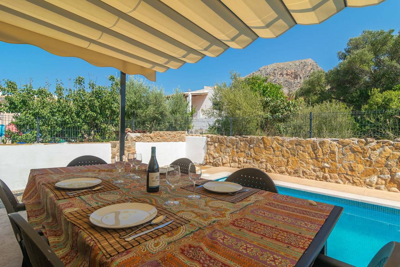 Can Clavell - Schönes Ferienhaus mit privatem Pool in Strandnähe. Wifi gratis in Colònia de Sant Pere, Artà
