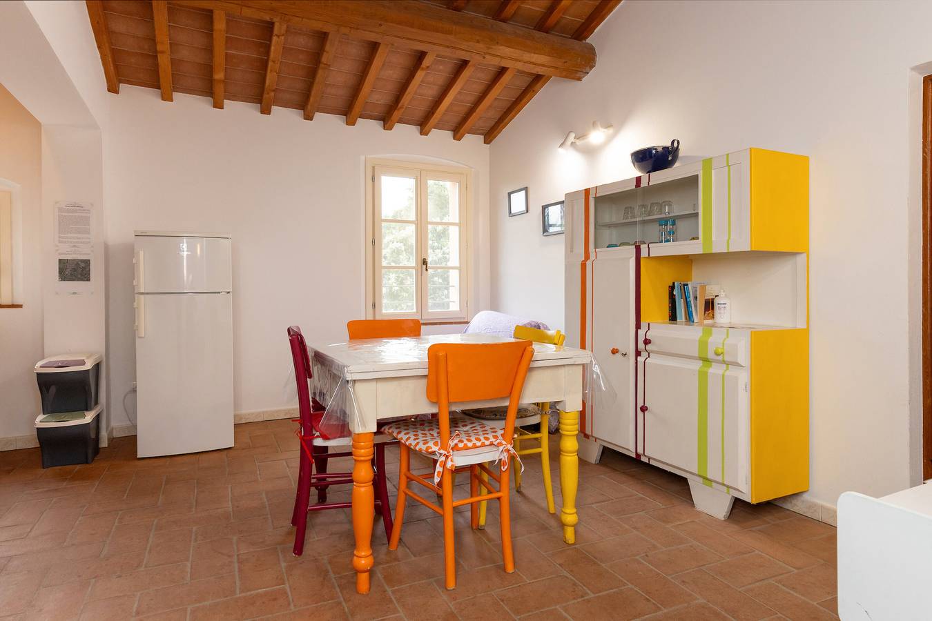 Ganze Wohnung, Apartment 'Evelina' mit Gemeinschaftsgarten und Wlan in Castagneto Carducci, Etruskische Küste