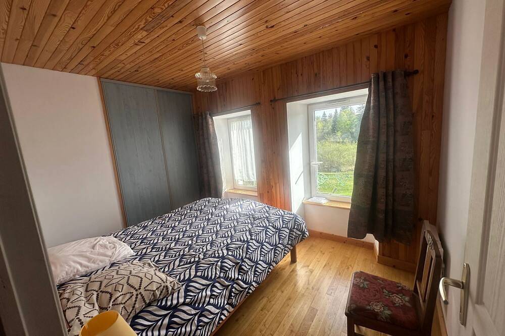 Homerez - Haus in Saint-Gènes-Champespe in Saint-Genès-Champespe, Regionaler Naturpark Volcans d'Auvergne
