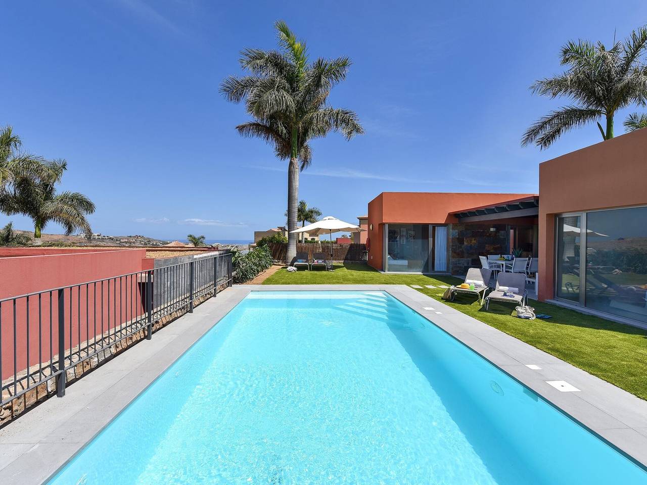 Villa en Salobre con Piscina Climatizada y Vistas in Salobre, San Bartolomé de Tirajana