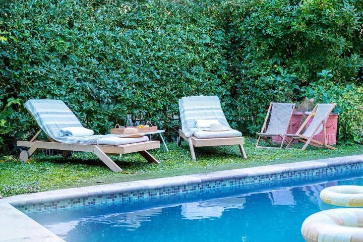 Villa pour 8 personnes, avec Balcon et Terrasse ainsi que Jardin et Piscine à Beaulieu-sur-Mer