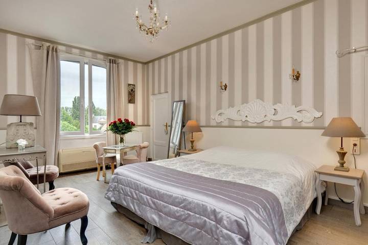 Hôtel pour 2 personnes, avec piscine et jardin, animaux acceptés à Chenonceaux