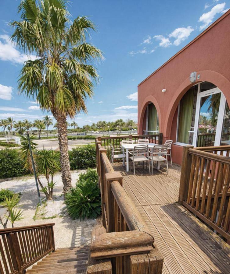 Appartement entier, T3 Terrasse Ile des loisirs Piscine Plage à 5 min in Cap d'Agde, Agde