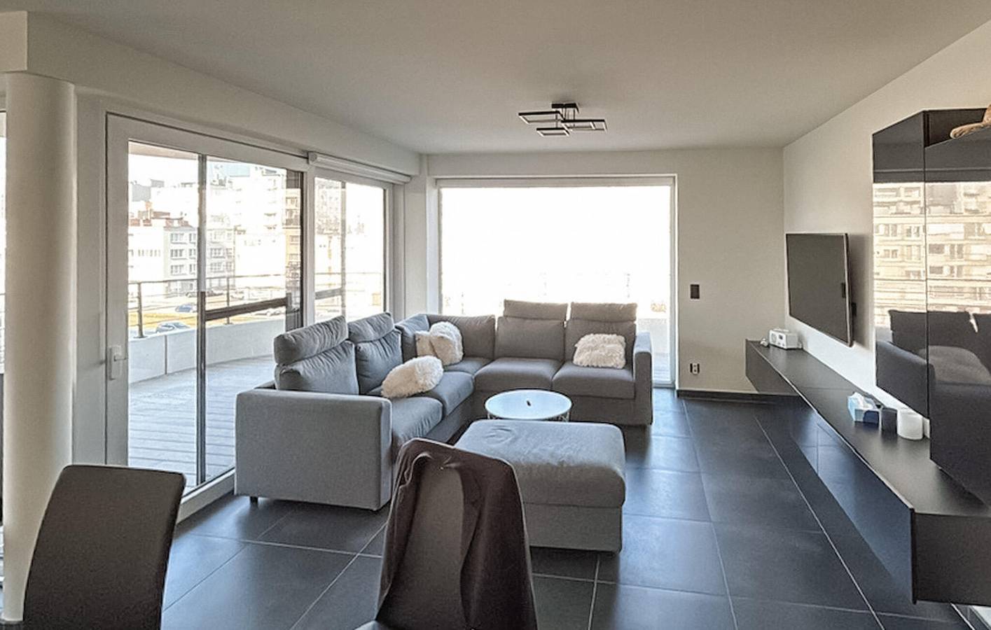 Geheel vakantieappartement, Vakantieappartement voor 8 personen met terras in Stad Oostende, Oostende