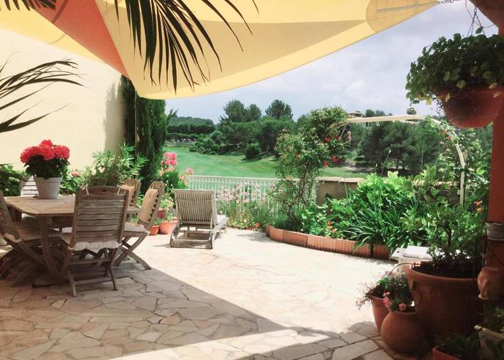 Villa pour 7 personnes, avec piscine et vue ainsi que jardin et bassin pour enfant à Saint-Cyr-sur-Mer - 2
