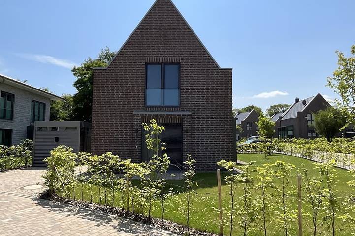 Luxus-Ferienhaus für 4 Personen, mit Garten