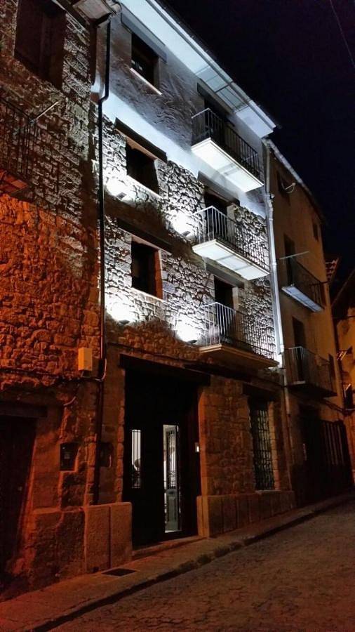Eight-Bedroom House in Mora de Rubielos, Provincia de Teruel