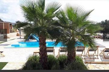 Camping für 6 Personen in Pirovac, Šibenik-Knin, Bild 1