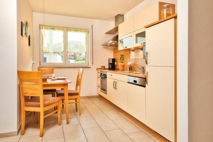 Ferienwohnung für 2 Personen, mit Balkon und Balkon/Terrasse sowie Terrasse und Garten in Waldmünchen - 4