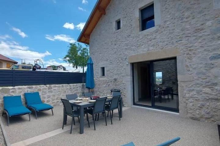 Location de vacances pour 6 personnes à Corbonod