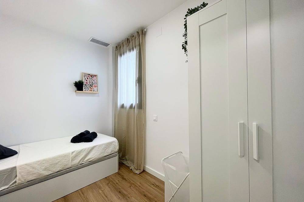 Apartamento entero, Apartamento para alquiler temporal en Terrassa in Tarrasa, Interior de Barcelona