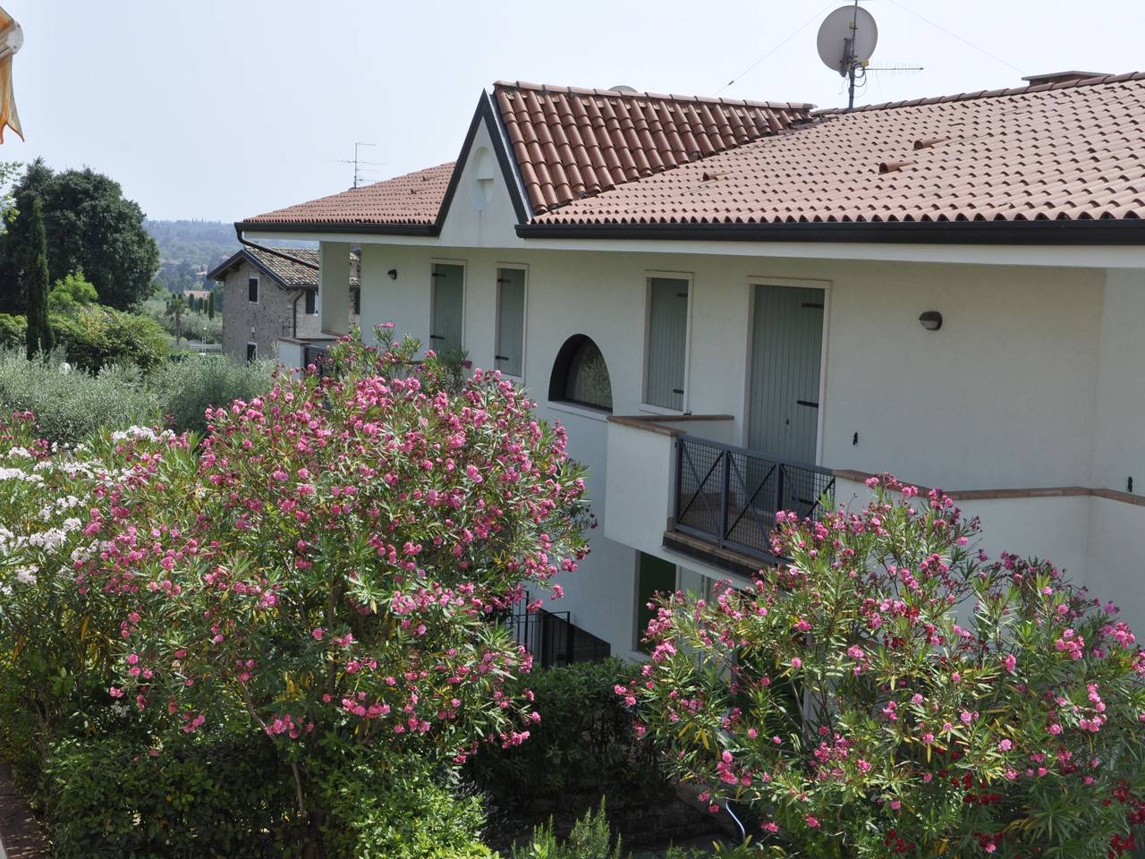 Apartamento entero, Garden Village in Lazise, Montañas Garda