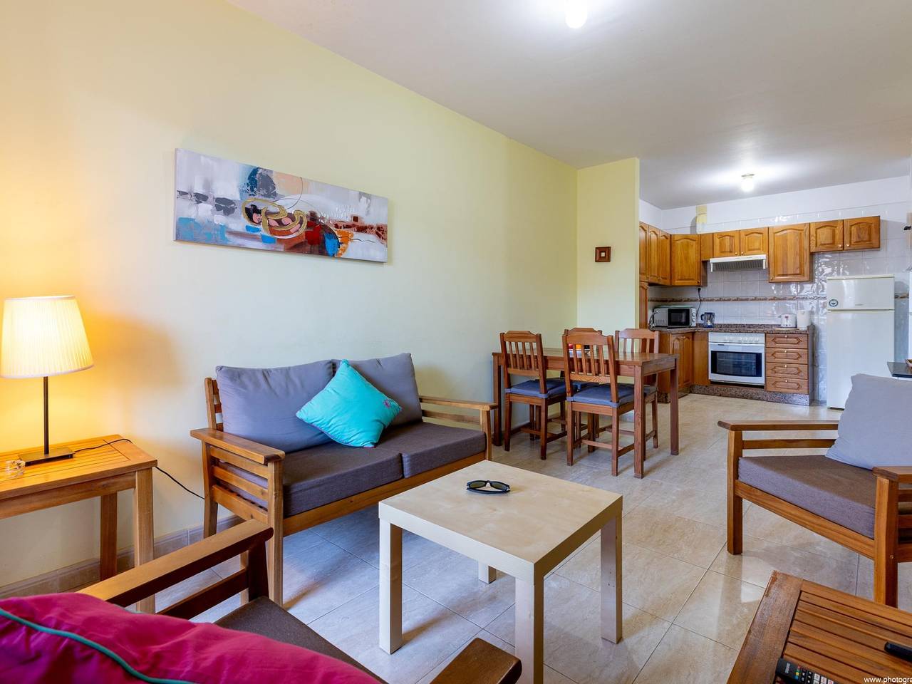 Ganze Ferienwohnung, 2A Wohnung Abrigos, Wifi und Balkon in Los Abrigos, Granadilla de Abona