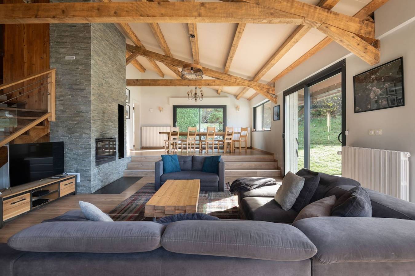L'Esprit Chalet ⭐ Maison 14 personnes • Sauna • Jardin privatif in La Bresse, Parc naturel régional des Ballons des Vosges