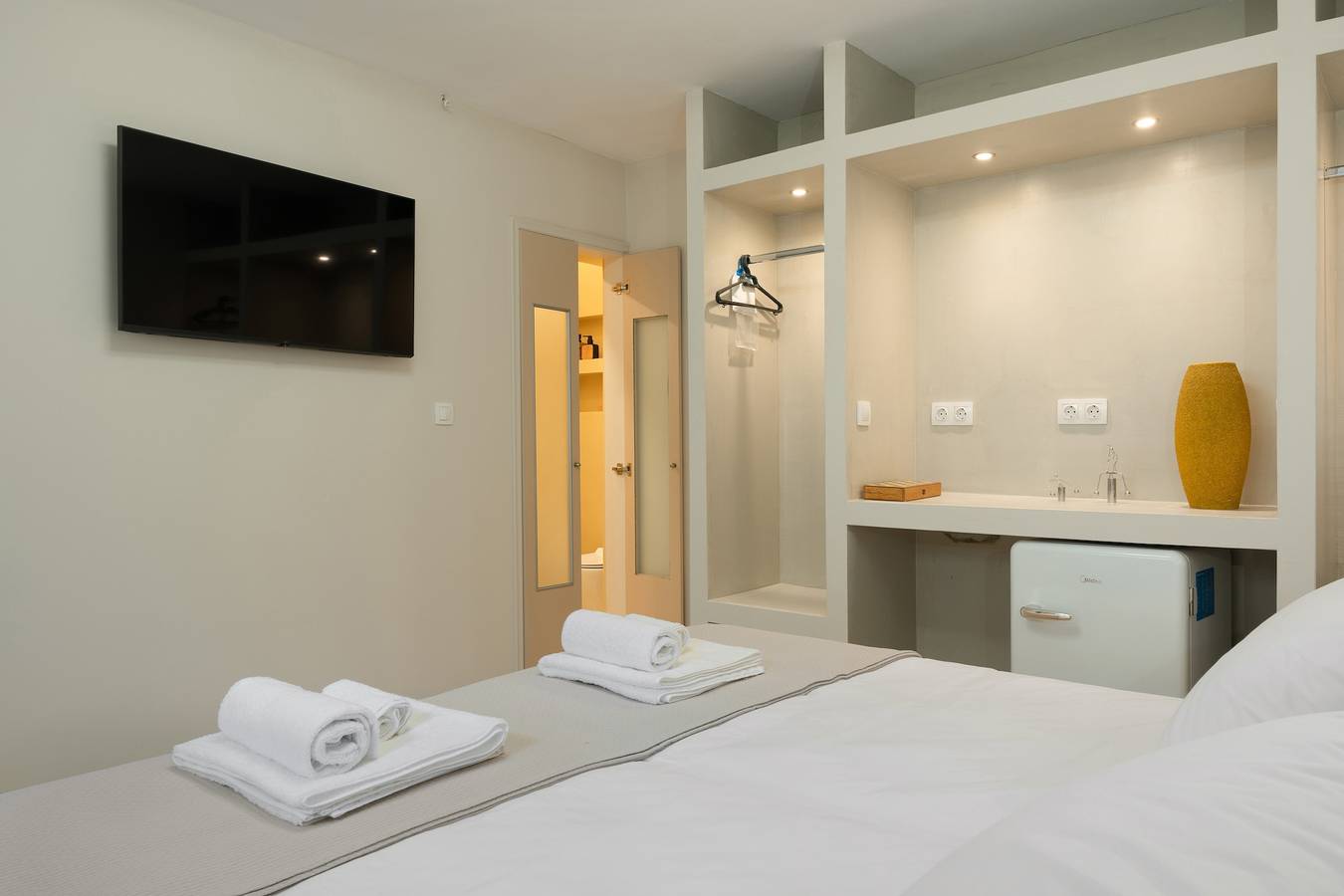 Kamer 'Lower Level 6' met gedeeld terras, wifi en airconditioning, foto 8