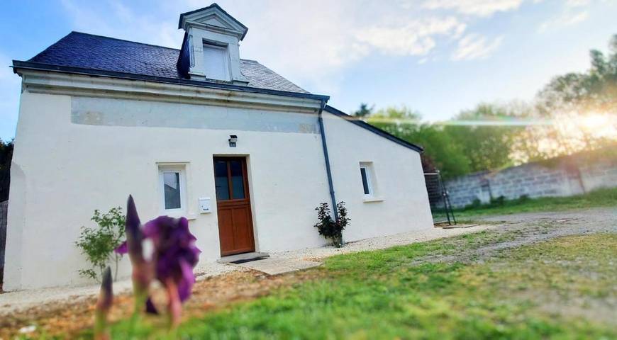 Location de vacances pour 4 personnes, avec Terrasse ainsi que Jardin et Piscine à Saint-Mathurin-sur-Loire
