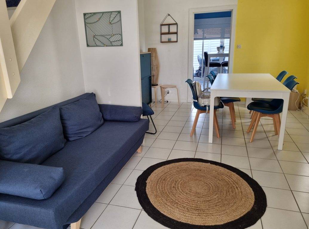 Gîte mademoiselle Léna, plage à 150 m par la dune in Saint-Hilaire-de-Riez, Vendée