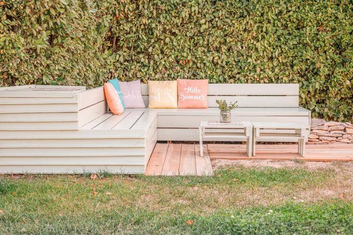 Location de vacances pour 3 personnes, avec piscine ainsi que jardin et vue à Calvisson - 3