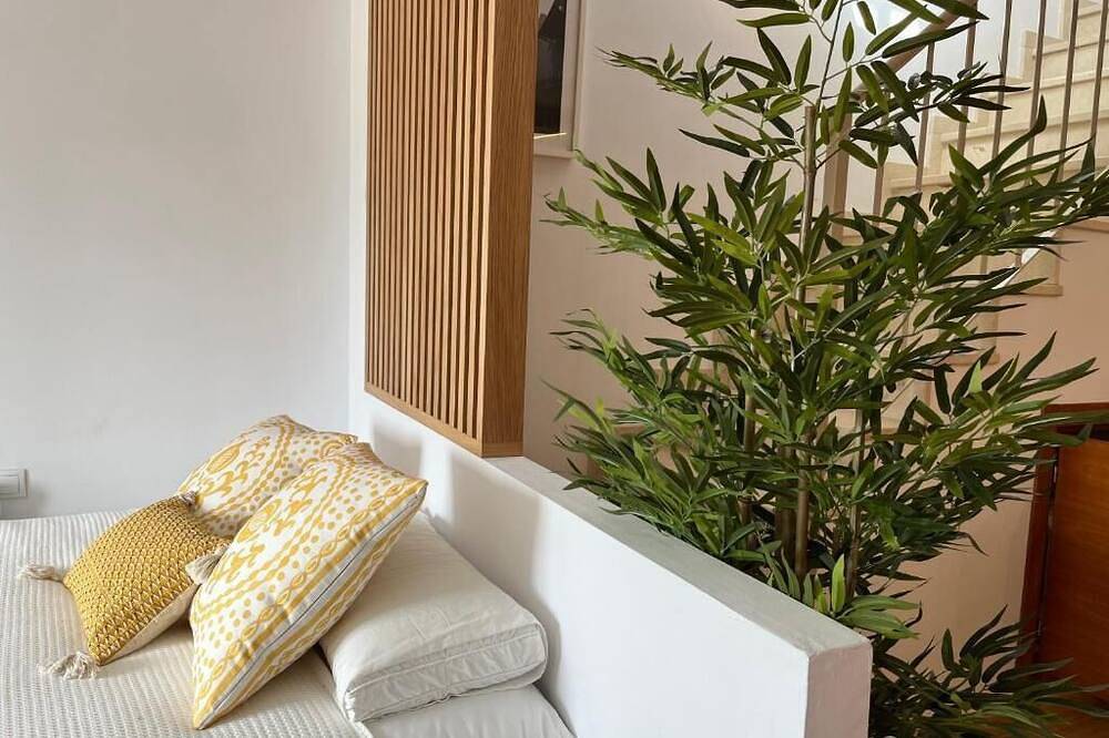 Entire apartment, Duplex with private terrace and parking 15 minutes from Seville in Dos Hermanas, Sevilla Province