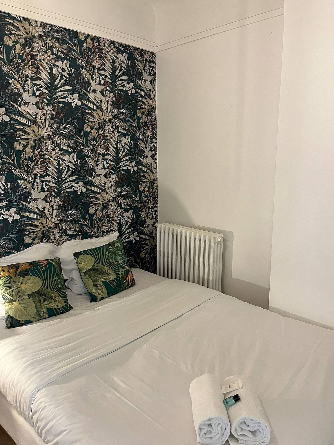 Entire apartment, Charmant 2 pi  ces    Issy- les -Moulineaux in Issy-les-Moulineaux, Hauts-de-Seine
