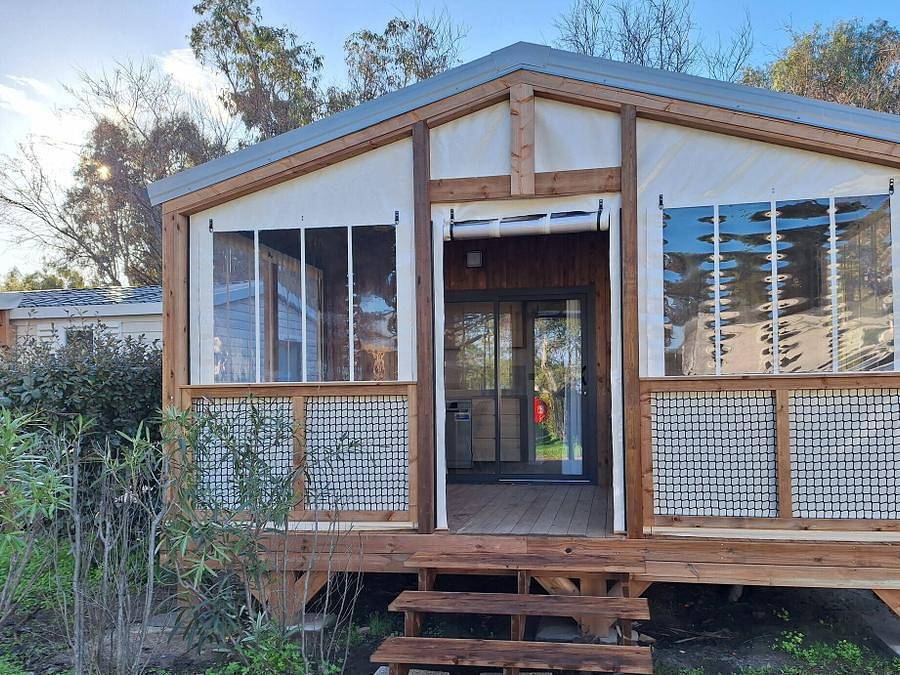 Camping Village Kalliste - Chalet 5 personas - Chalet | Confort | 2 Dormitorios | 5 Pers | Terraza individual | 1 baño | Aire acondicionado in Saint-Florent, Region de Calvi