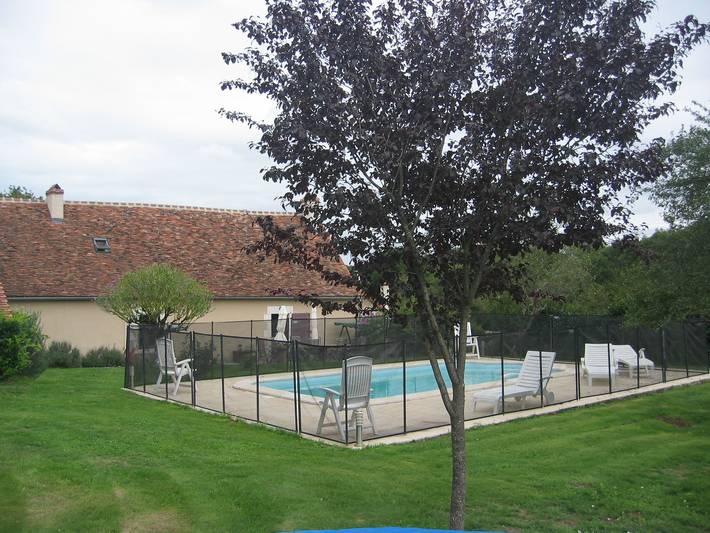 Gîte pour 9 personnes, avec piscine à Lignac