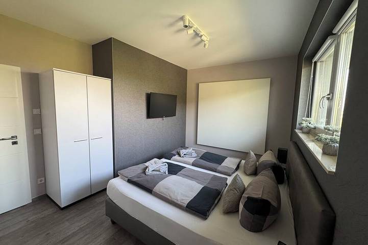 Modern 80m² vacation home \"Stilapartment Loft\" with whirlpool (seasonal) in Wernigerode, Harzvorland