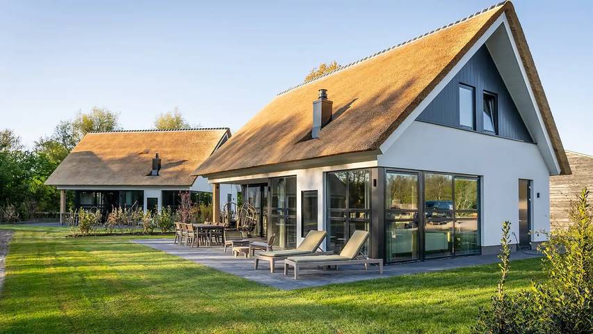 Villa für 7 Personen, mit Whirlpool und Terrasse sowie Garten und Sauna in De Cocksdorp