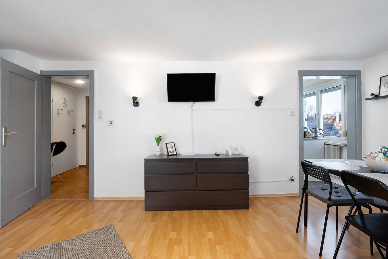 Ganze Wohnung, Ferienwohnung 'Mb Homes Nürtingen Fewo2' mit Wi-Fi in Nürtingen, Landkreis Esslingen