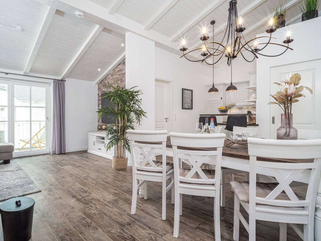 Appartement entier, Dachgeschoss-Wohnung Dünen-Residenz 19 im Ostseebad Wustrow in Wustrow, Fischland