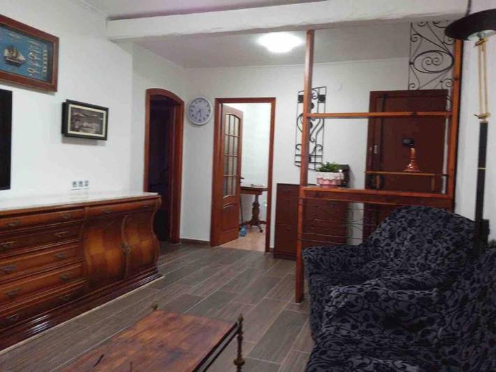 Apartamento de vacaciones para 8 personas, con piscina además de jardín y vistas - 1