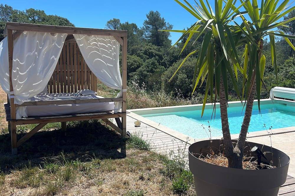 Villa Nilet in the heart of Provence in the Var in Saint-Maximin-la-Sainte-Baume, Brignoles region