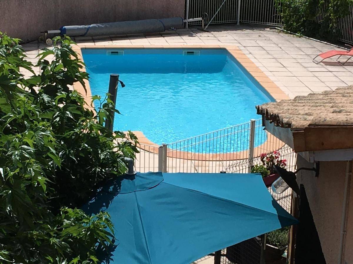 Double Room with Pool View in Pont-de-Labeaume, Parc naturel régional des Monts d'Ardèche