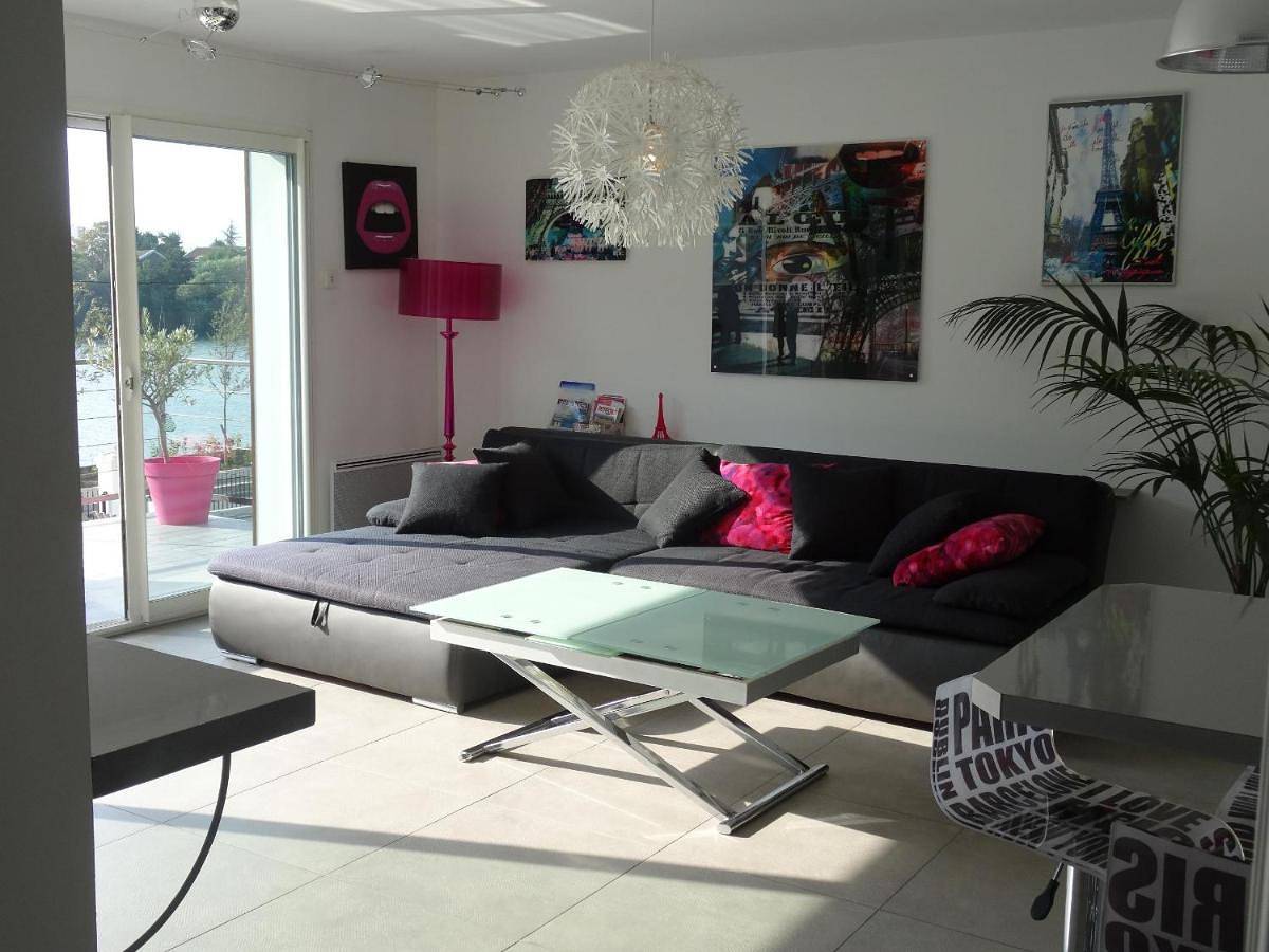 Appartement entier, Apartment with Terrace in Villeneuve-le-Roi, Val-de-Marne