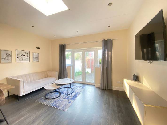 Ganze Wohnung, Gemütliches Apartment mit zwei Schlafzimmern in der Nähe des Bahnhofs East Croydon in Croydon, London