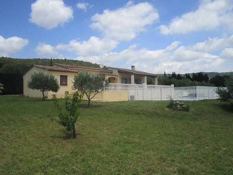 Villa 3 chambres au calme avec piscine privée in Villecroze, Région de Draguignan