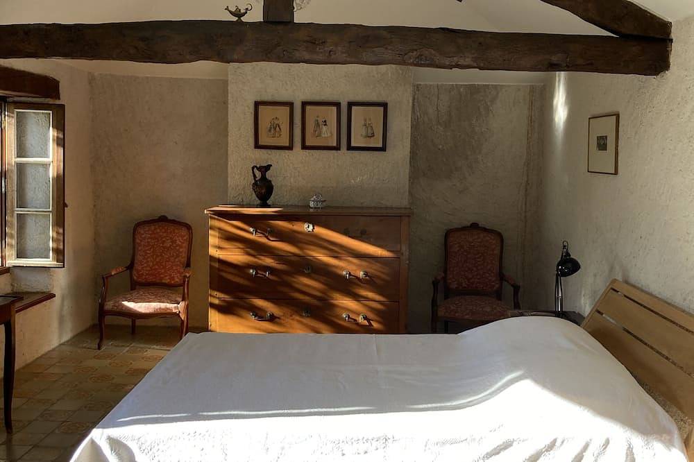 Jolie ferme restaurée avec piscine dans le Tarn in Loubers, Région d'Albi
